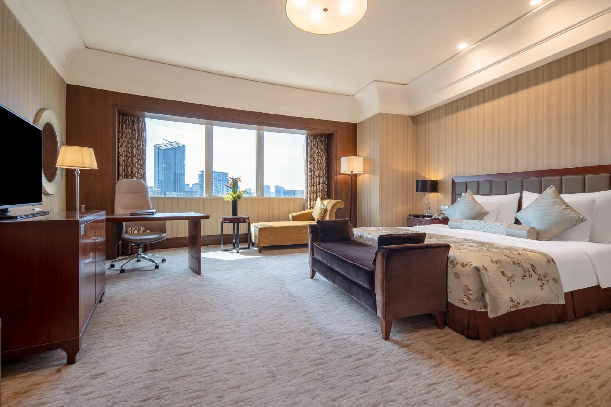 Wuhan Jin Jiang International Hotel Exterior photo