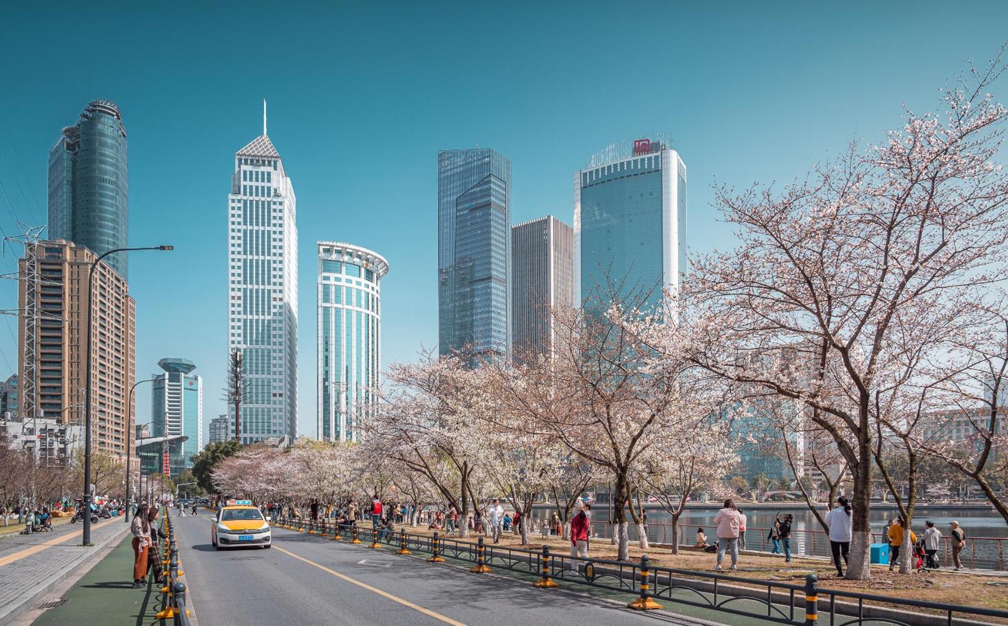 Wuhan Jin Jiang International Hotel Exterior photo